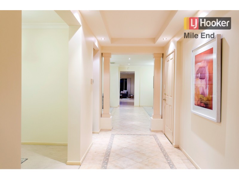 54 Tolley Crescent, Brooklyn Park SA 5032