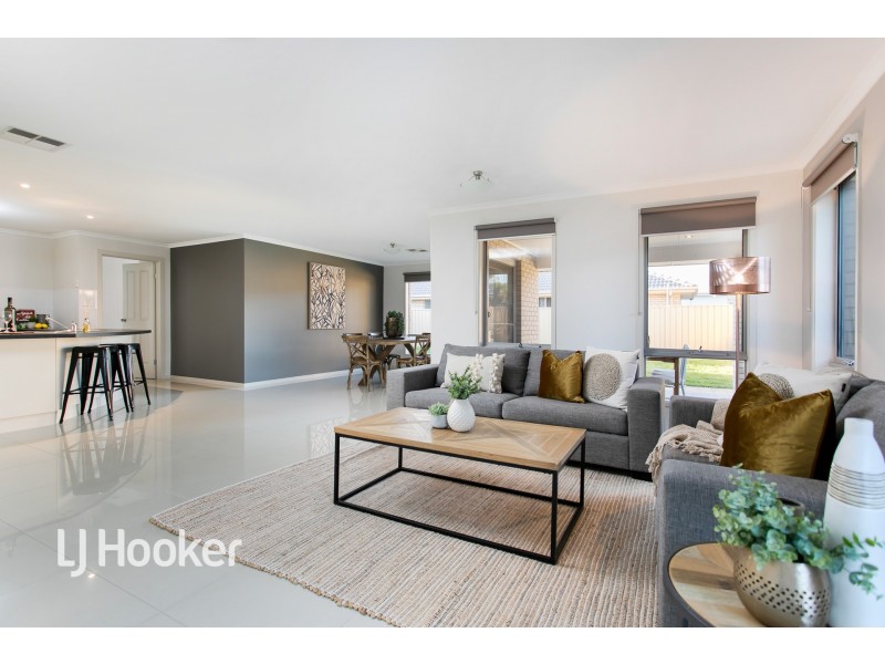 29 Pinkgum Avenue, Aldinga Beach SA 5173