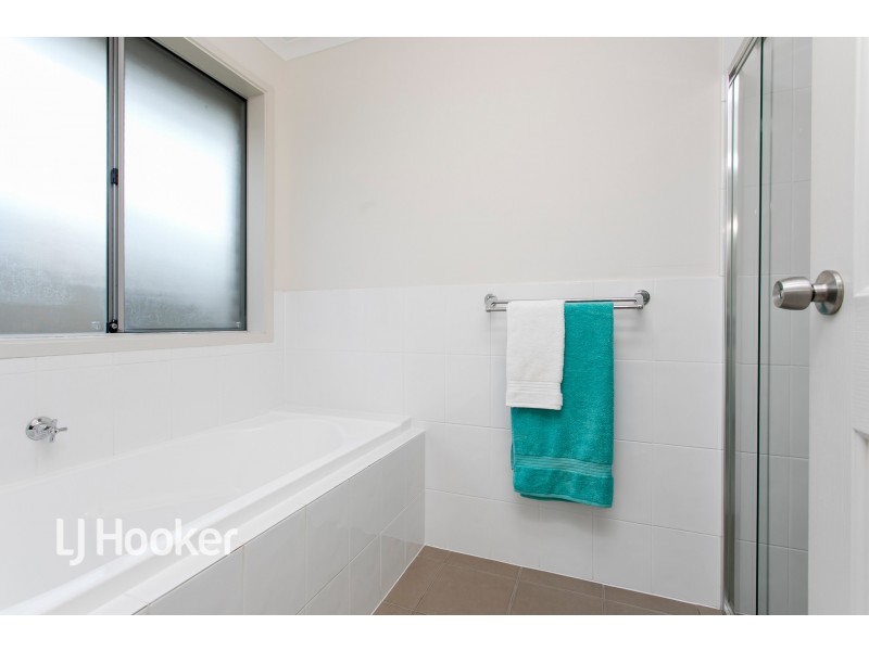 29 Pinkgum Avenue, Aldinga Beach SA 5173