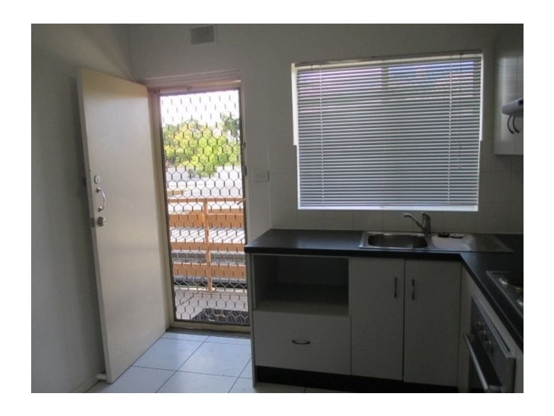 4/70 East Avenue, Black Forest SA 5035