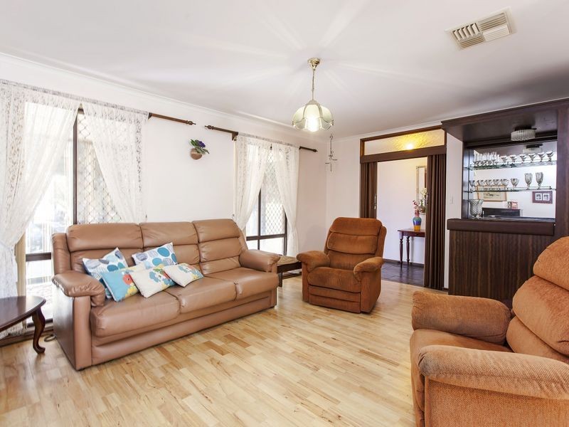 9 Blampied Street, Wynn Vale SA 5127