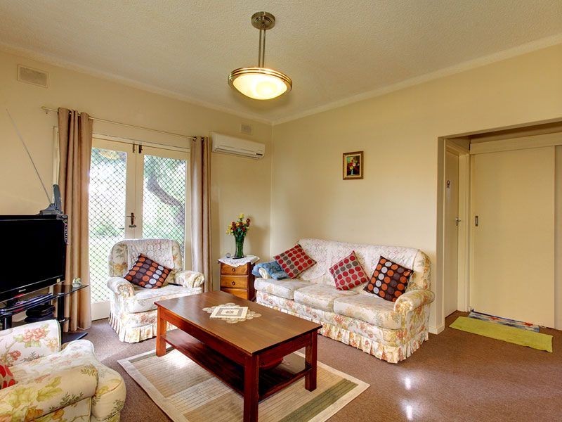 2/27 Hartley Road, Flinders Park SA 5025