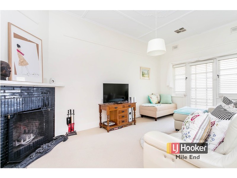 82 Brighton Road, Glenelg East SA 5045