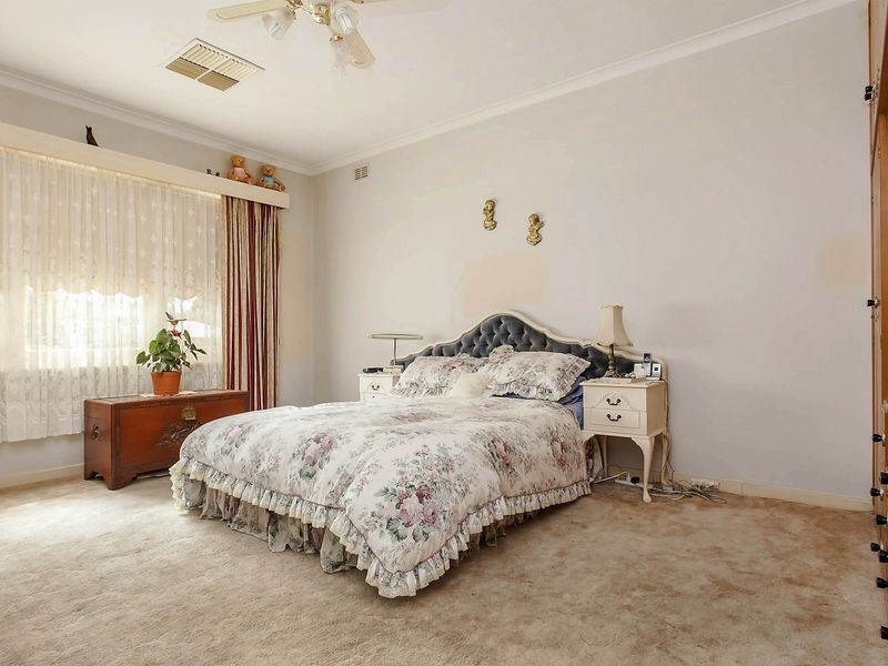 561-563 Yatala Vale Road, Fairview Park SA 5126