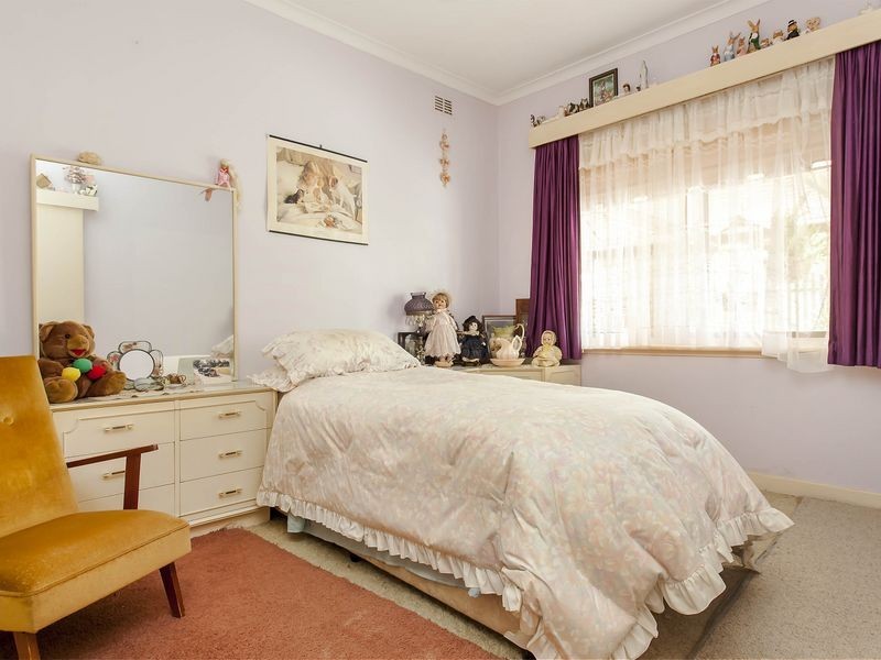 561-563 Yatala Vale Road, Fairview Park SA 5126