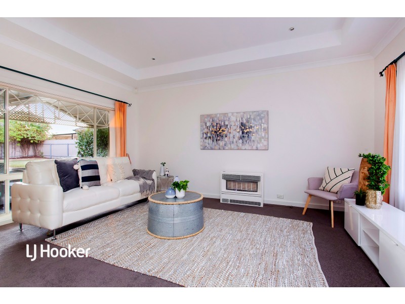 27 Saltram Parade, Oakden SA 5086