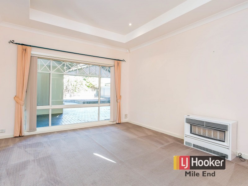 27 Saltram Parade, Oakden SA 5086