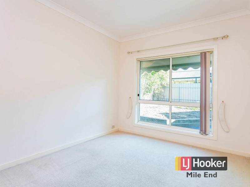 27 Saltram Parade, Oakden SA 5086