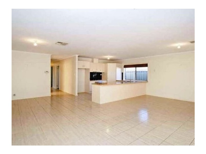 2/12 Third Avenue, Ascot Park SA 5043