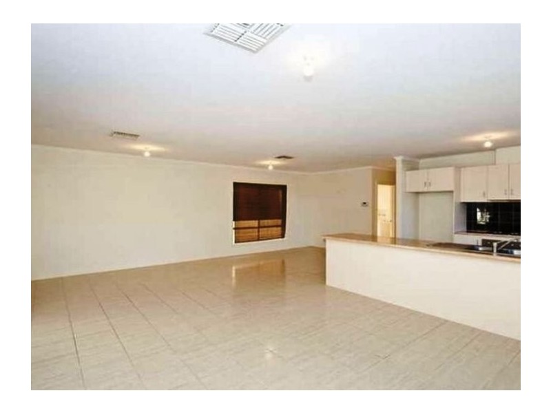 2/12 Third Avenue, Ascot Park SA 5043