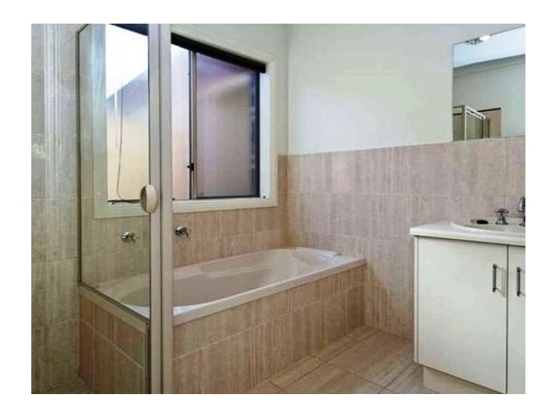 2/12 Third Avenue, Ascot Park SA 5043