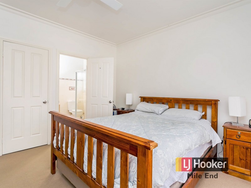 11 Mallen Street, Hilton SA 5033