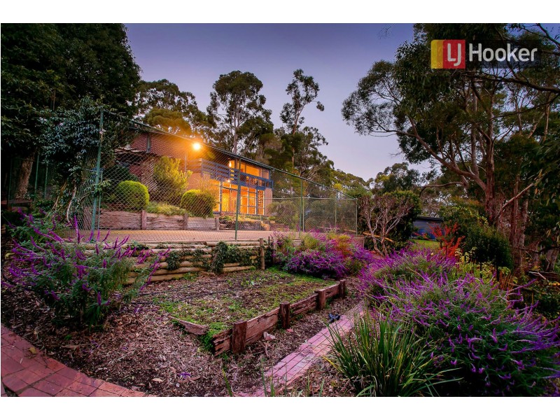 20 Oak Avenue, Bridgewater SA 5155