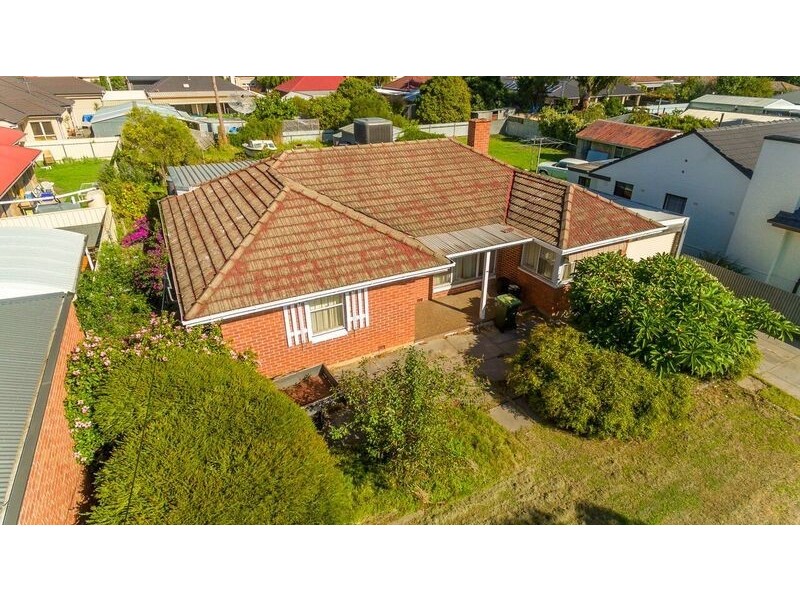 24 Norrie Avenue, Clovelly Park SA 5042
