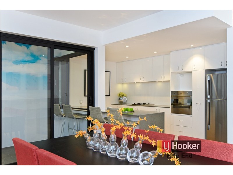 605/18-20 Surflen Street, Adelaide SA 5000