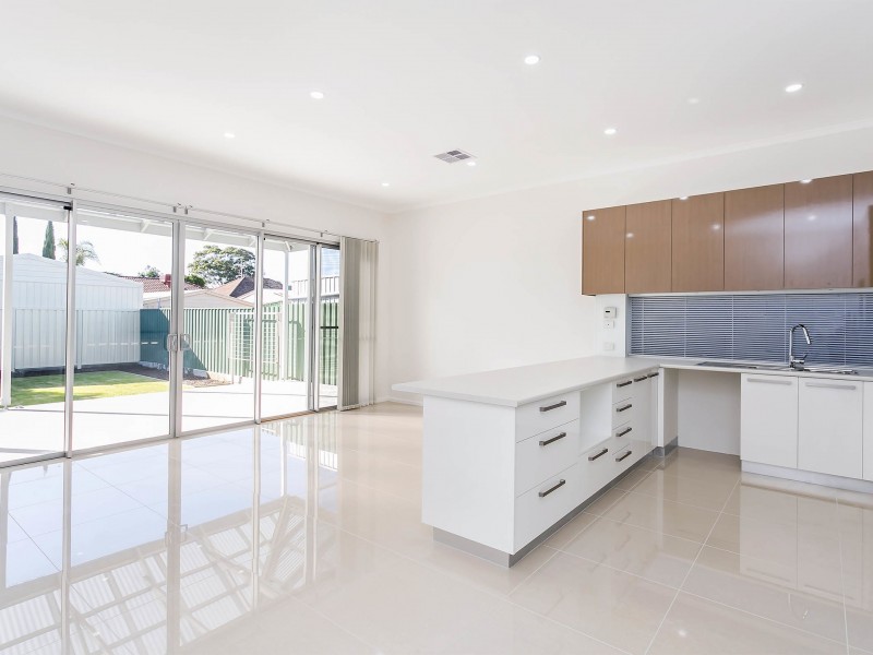 21 Kirby Terrace, Largs North SA 5016