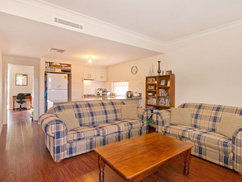 41A Fleming Crescent, Mansfield Park SA 5012