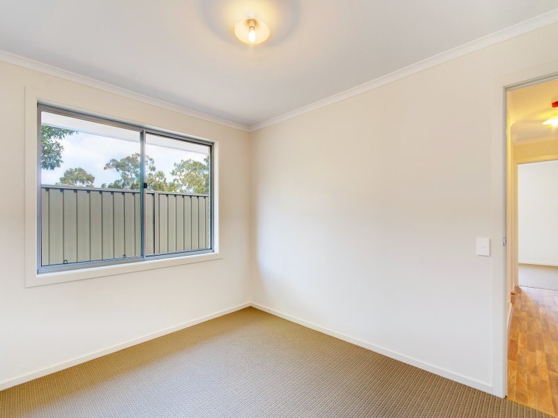 1 Parkinson Road, Elizabeth Downs SA 5113