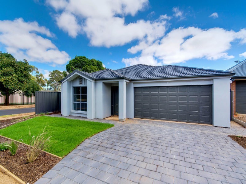 1 Parkinson Road, Elizabeth Downs SA 5113