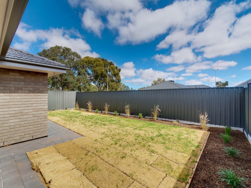 1 Parkinson Road, Elizabeth Downs SA 5113