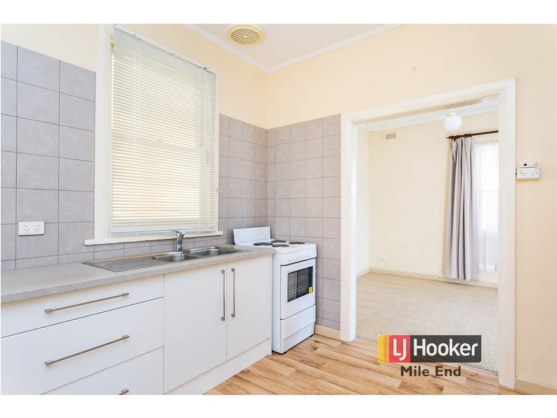 302 Sir Donald Bradman Drive, Brooklyn Park SA 5032