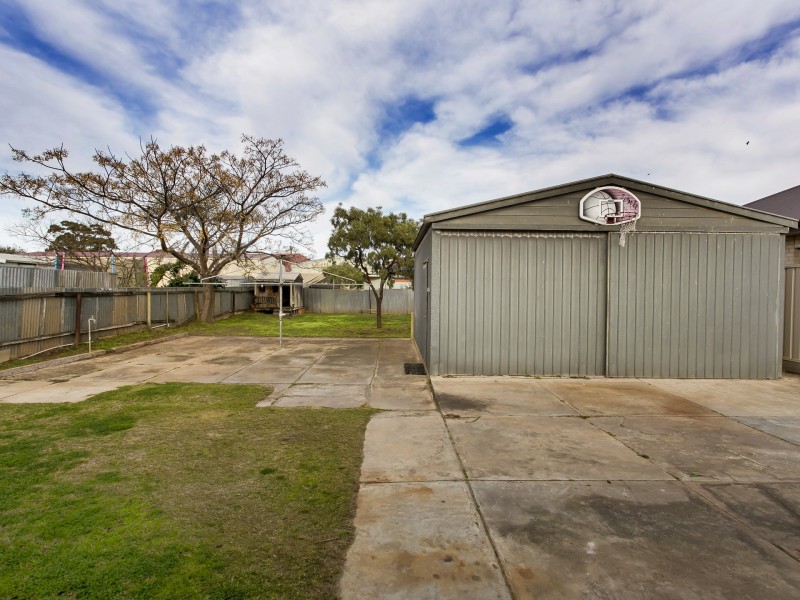 12 Swansea Street, Largs North SA 5016