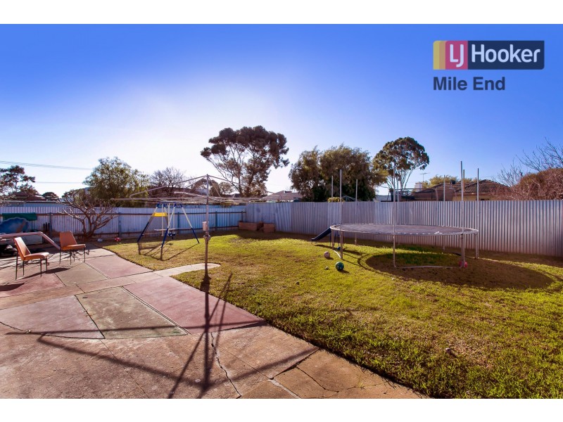 31 Nilpena Avenue, Park Holme SA 5043