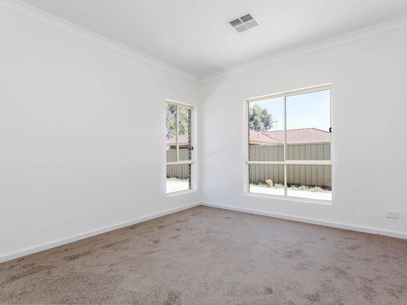 1B Brazil Drive, Paralowie SA 5108
