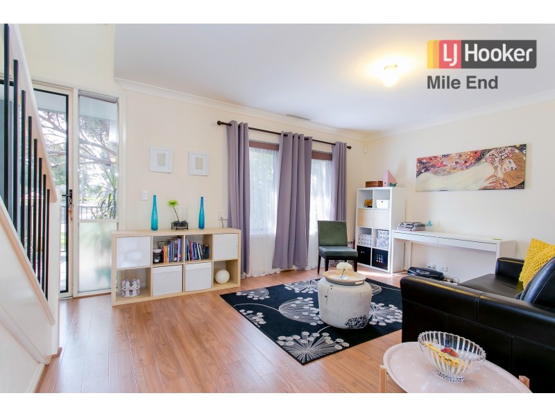 41 Fleming Crescent, Mansfield Park SA 5012