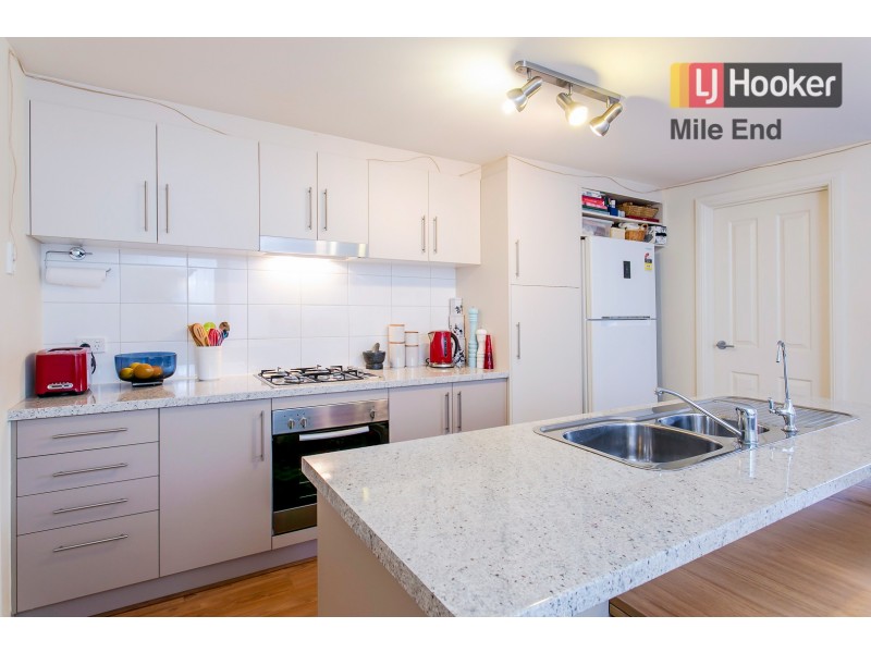 41 Fleming Crescent, Mansfield Park SA 5012