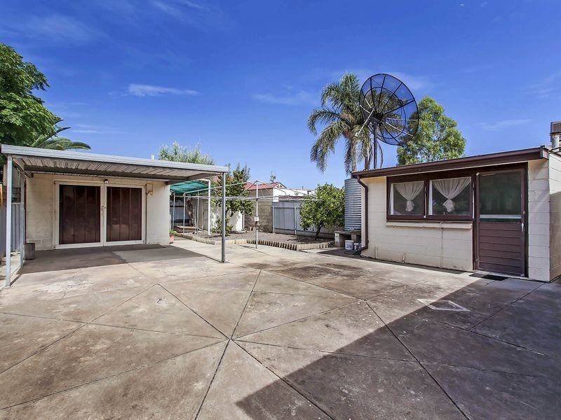 34 Bucknall Road, Glanville SA 5015