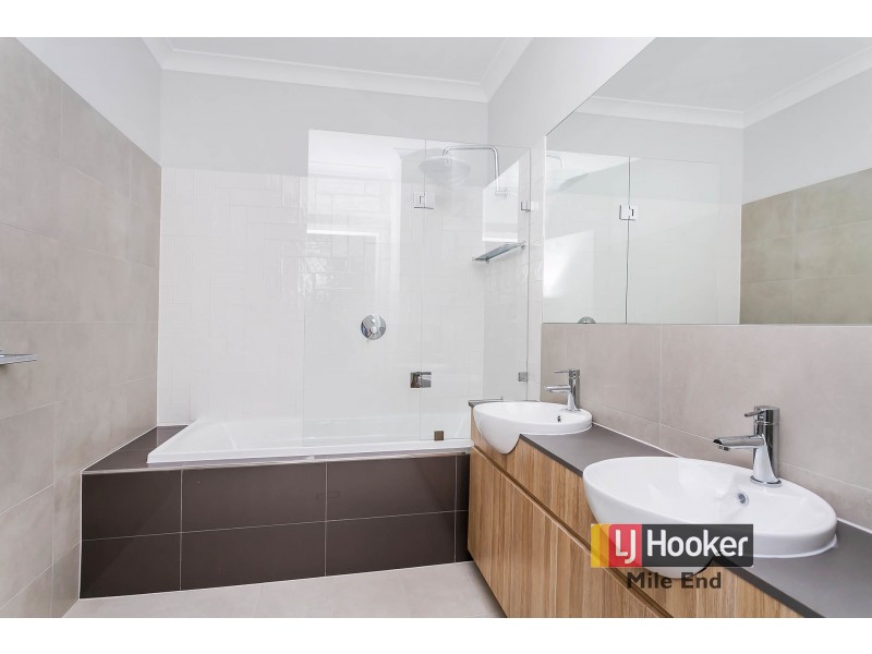 35 Banksia Street, West Lakes SA 5021