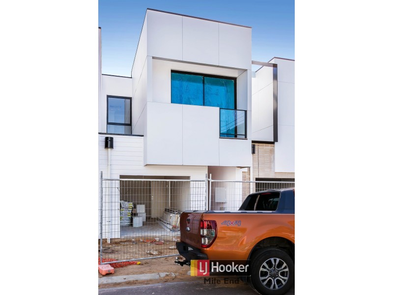 35 Banksia Street, West Lakes SA 5021