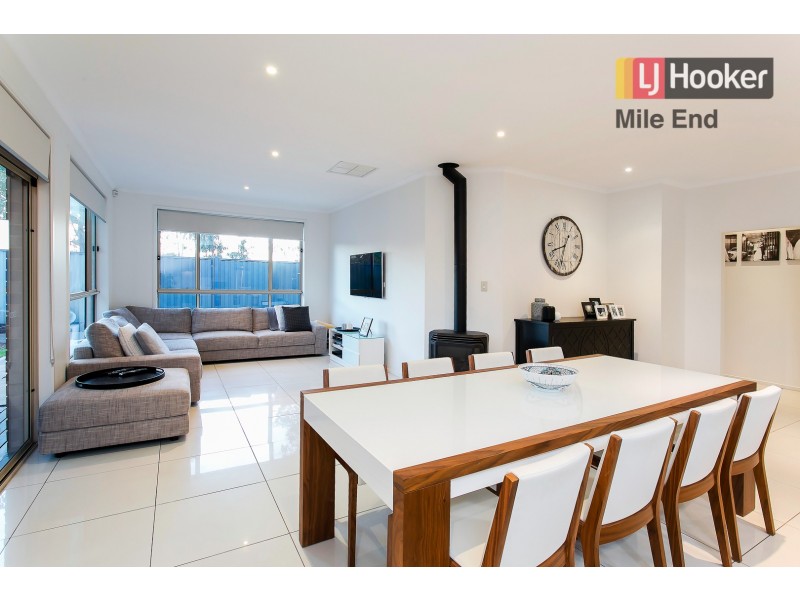 25 Mossman Street, Mawson Lakes SA 5095