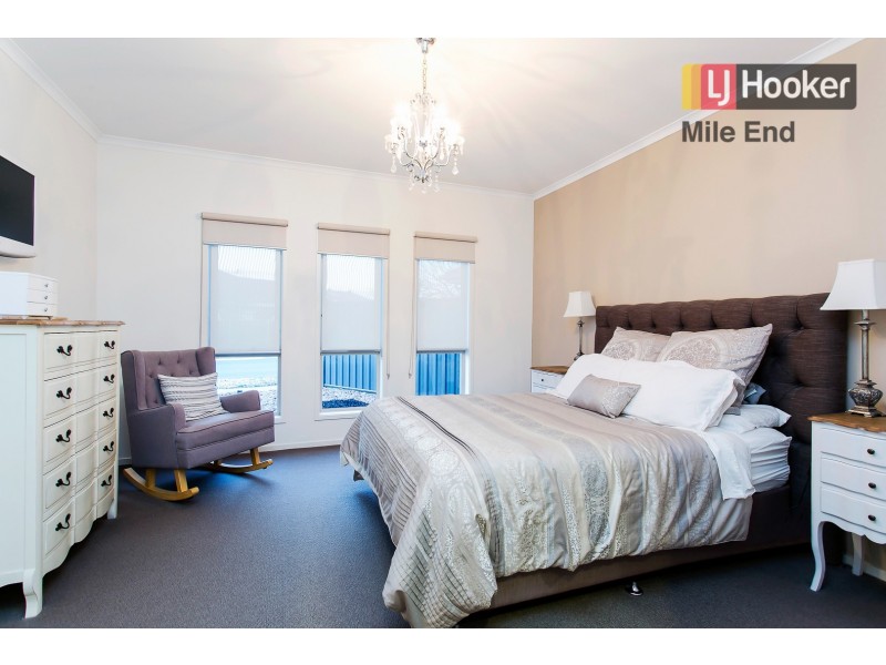 25 Mossman Street, Mawson Lakes SA 5095