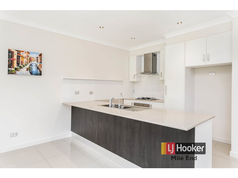 12 Lomond Road, Klemzig SA 5087