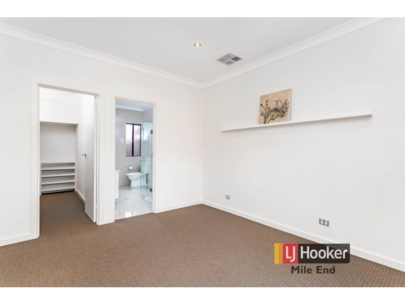 12 Lomond Road, Klemzig SA 5087