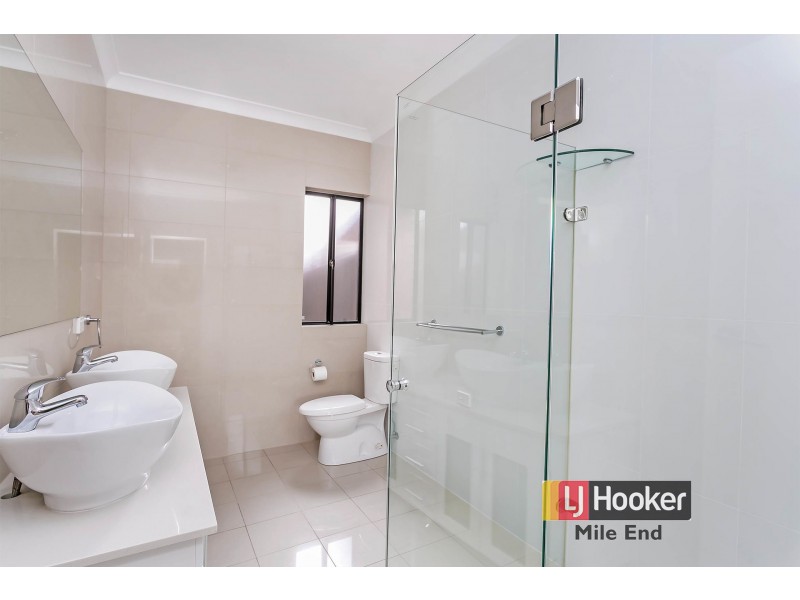 12 Lomond Road, Klemzig SA 5087