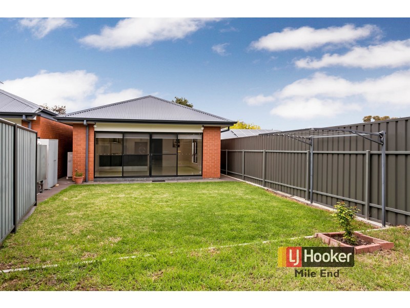 12 Lomond Road, Klemzig SA 5087