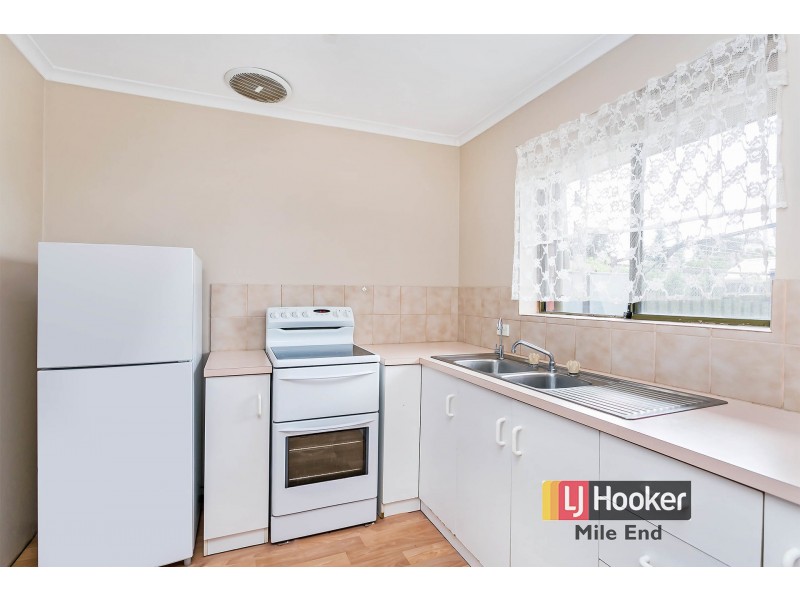 1/8 Polst Avenue, Para Vista SA 5093