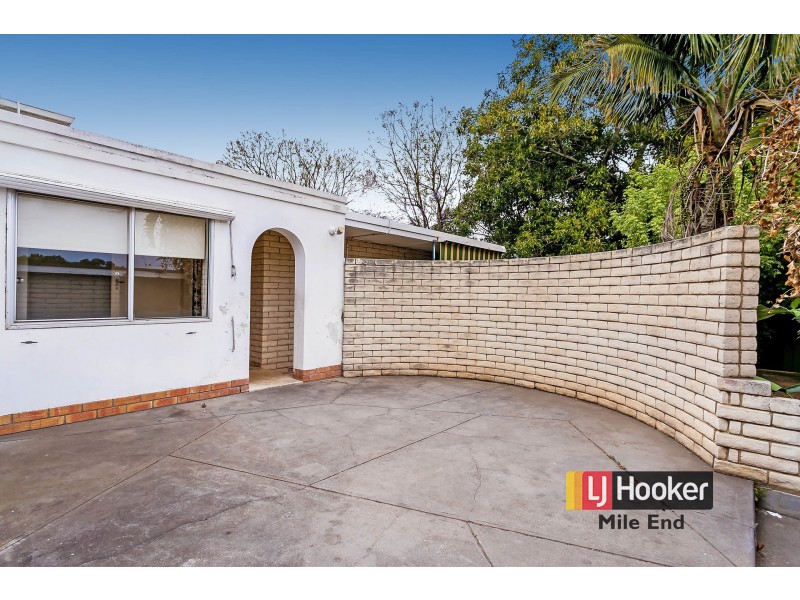 11 Warwick Street, Enfield SA 5085