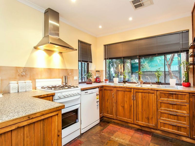 2 Rodney Court, Paralowie SA 5108