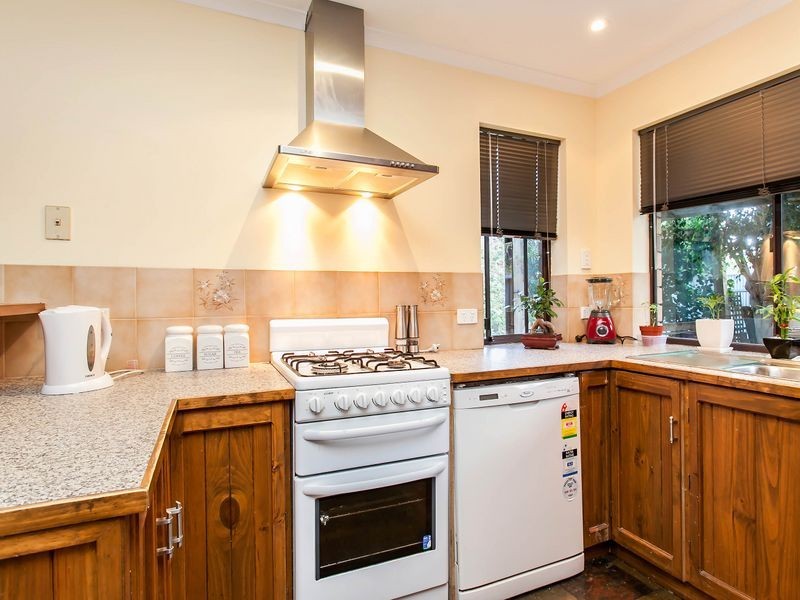 2 Rodney Court, Paralowie SA 5108