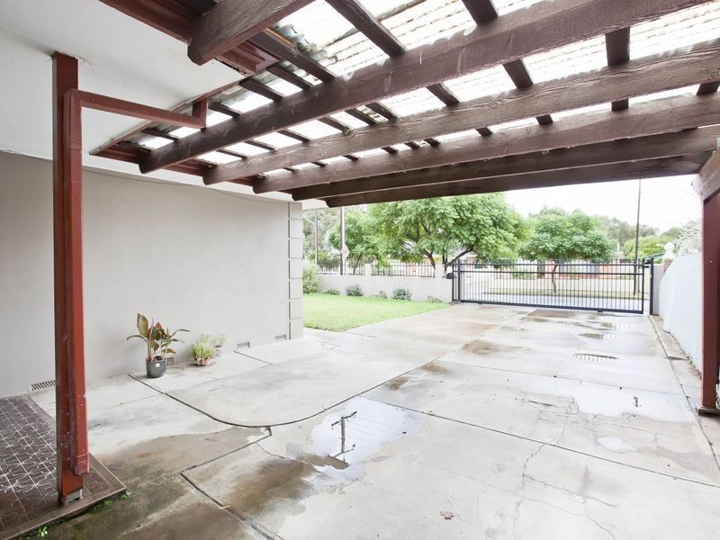 4 Rosetta Street, Rosewater SA 5013