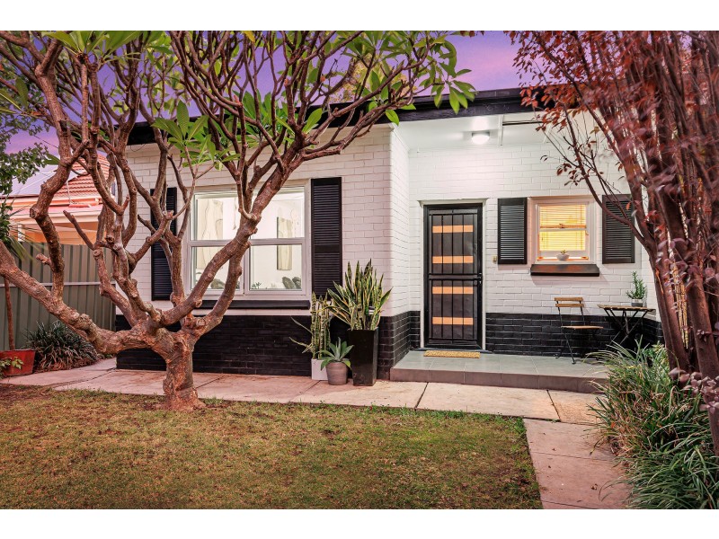 18 Western Parade, Brooklyn Park SA 5032