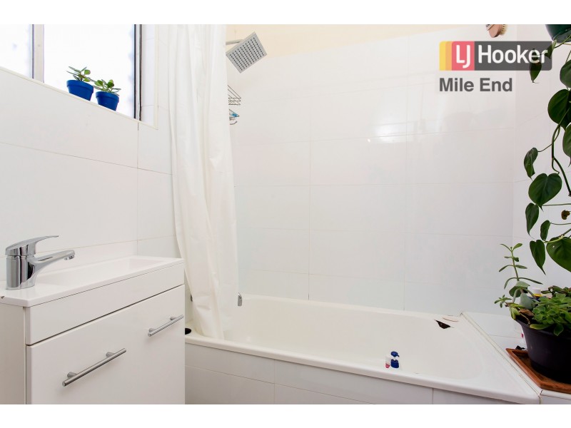 11 & 11a Neville Road, Thebarton SA 5031