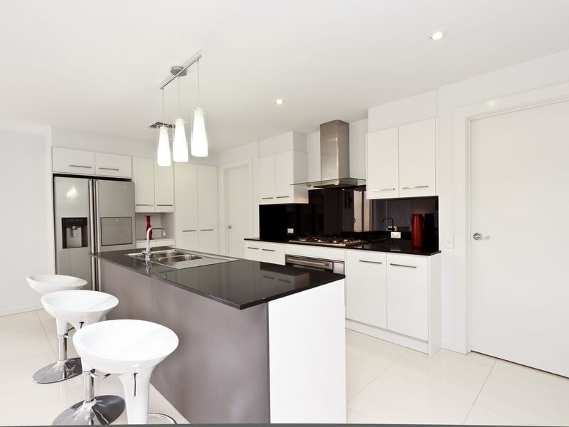 82A Seaview Road, West Beach SA 5024