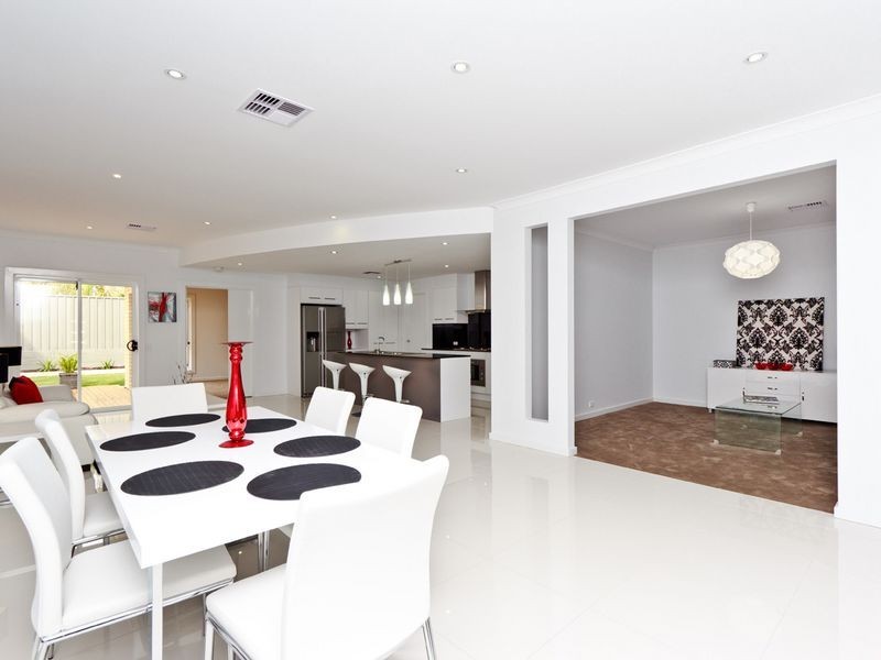 82A Seaview Road, West Beach SA 5024