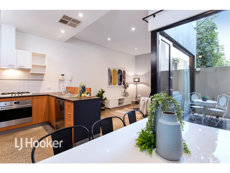 14 Sparman Close, Adelaide SA 5000