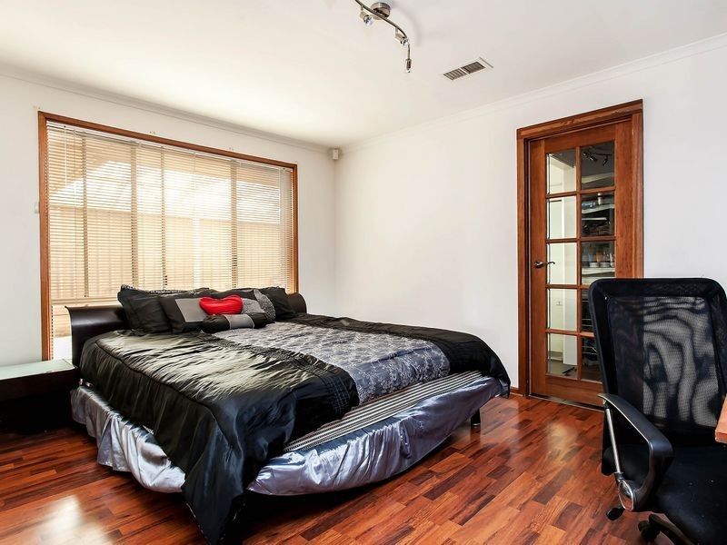 14 Neuville Court, Wynn Vale SA 5127